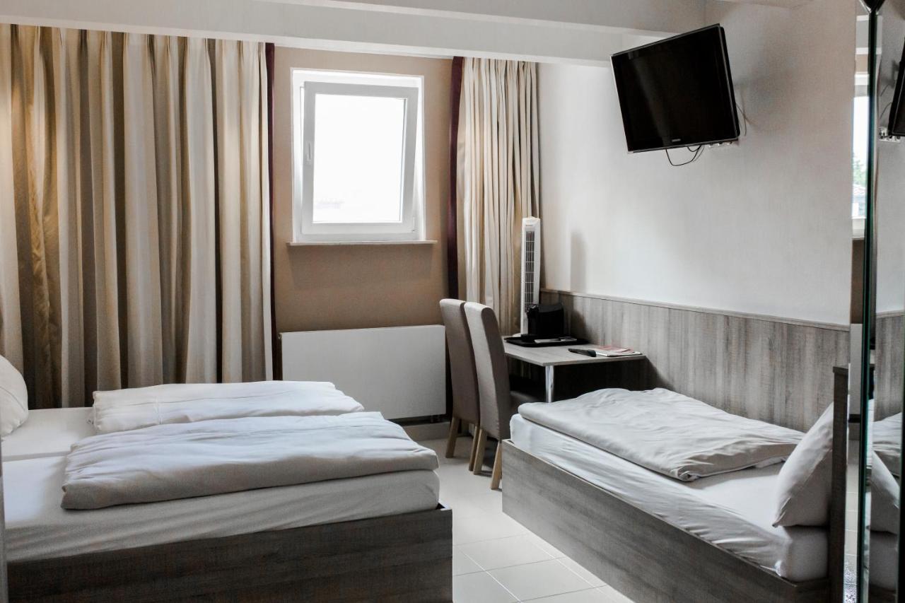 Bach Hotel Porta Westfalica Eksteriør bilde