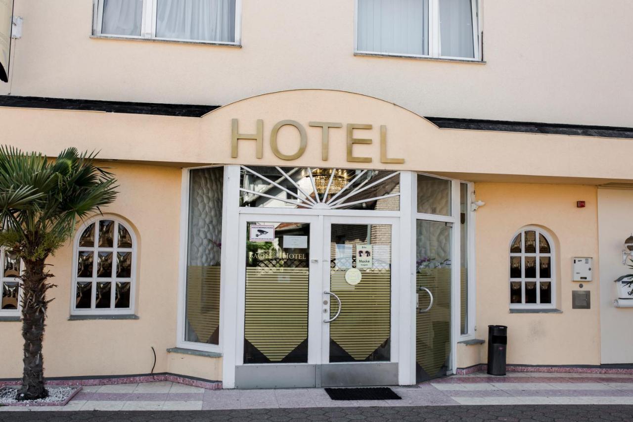 Bach Hotel Porta Westfalica Eksteriør bilde